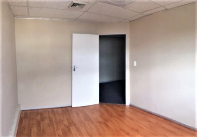 Commercial Property for Sale in Gants Plaza Western Cape